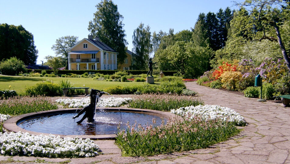 Rottneros Park | Biggest Park in Värmland | Spectacular Sunne